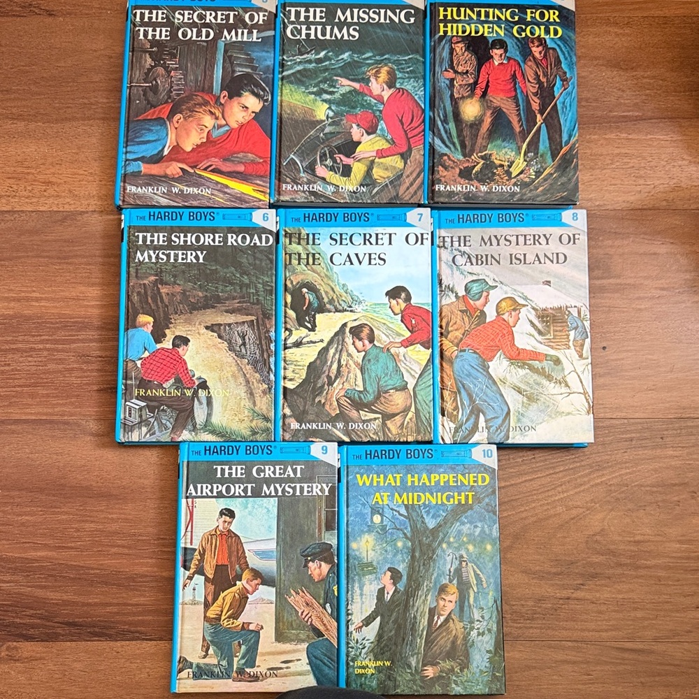 Hardy Boys Mystery Book Set